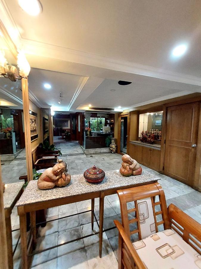 Traveller Inn Hotel Чиангмай Экстерьер фото