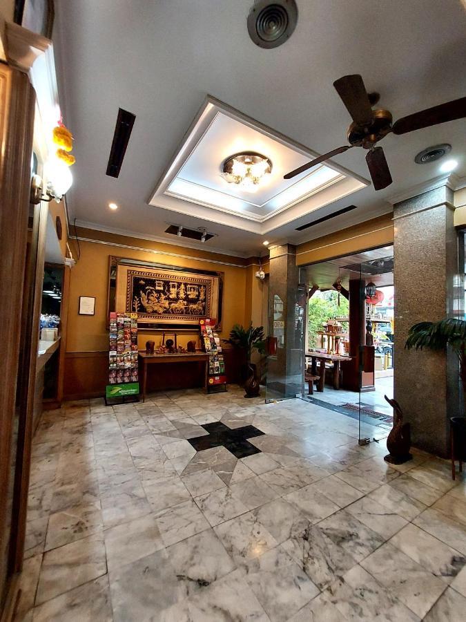 Traveller Inn Hotel Чиангмай Экстерьер фото