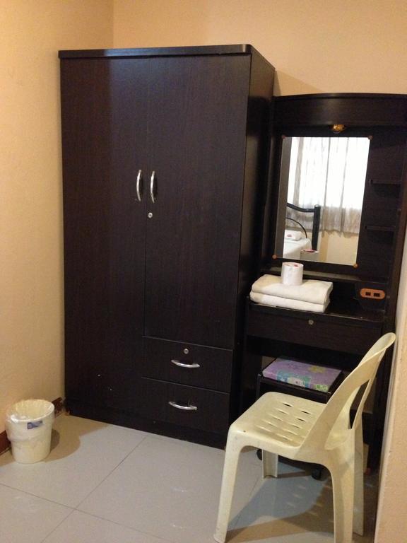 Traveller Inn Hotel Чиангмай Экстерьер фото