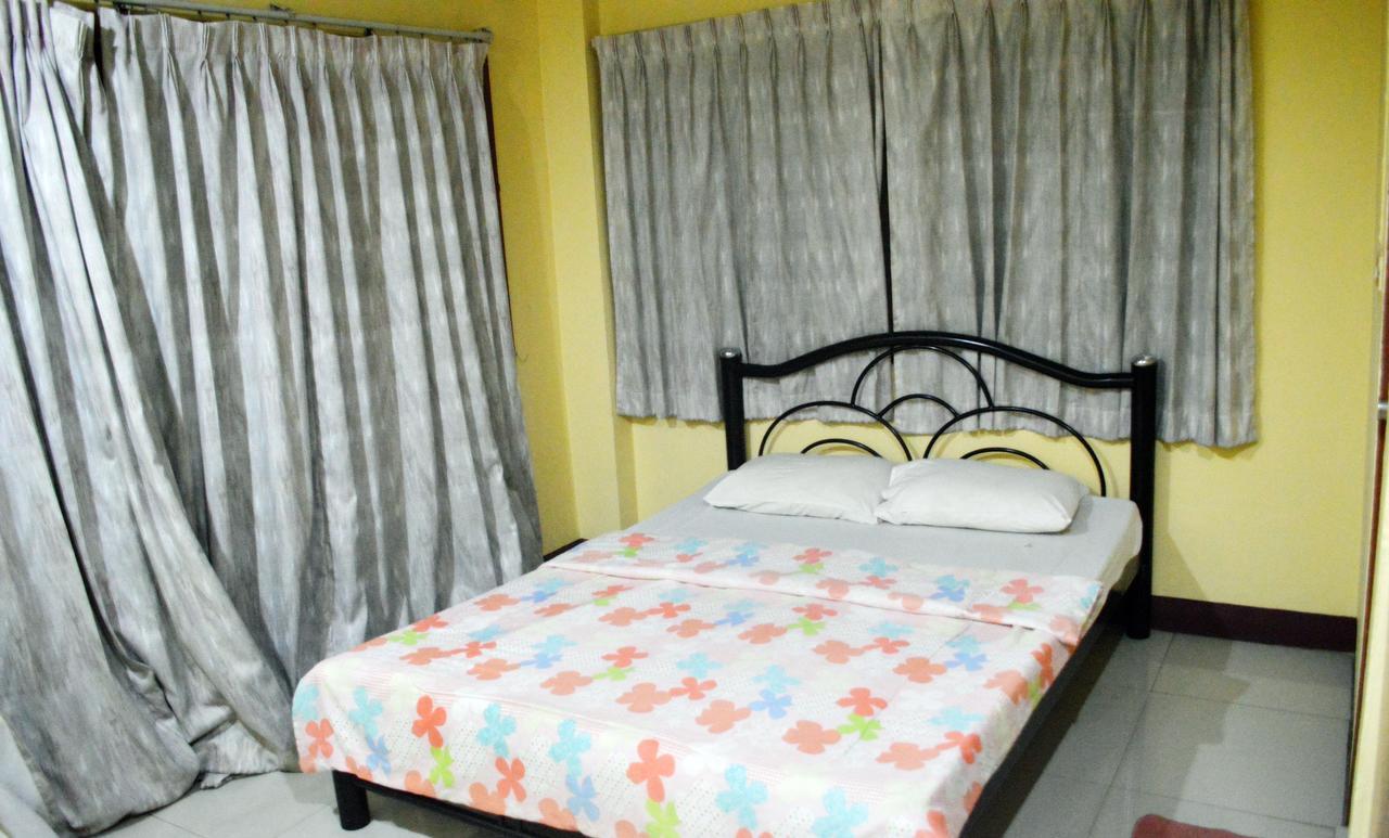 Traveller Inn Hotel Чиангмай Экстерьер фото