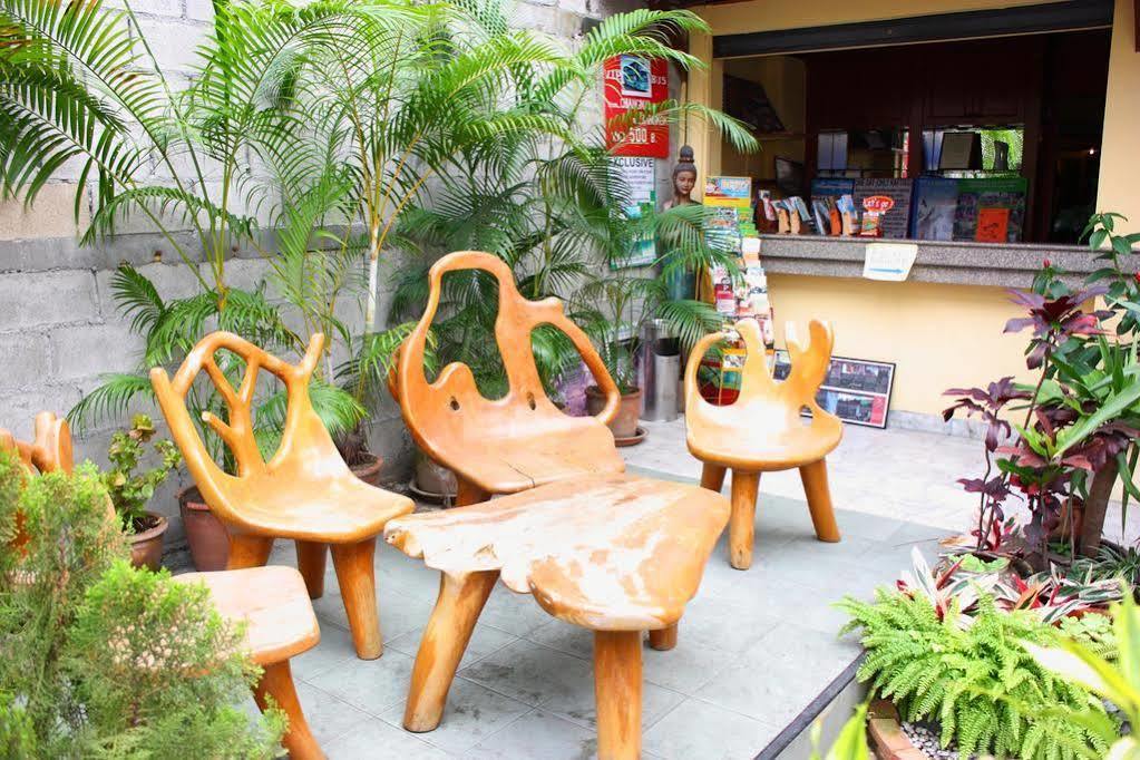 Traveller Inn Hotel Чиангмай Экстерьер фото